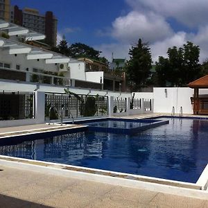 Vista Real Hotel